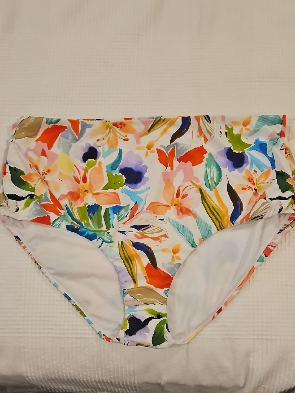 Raisins Curve Keiora High Waist Swim Bottom: White/Multi Color‎ Floral: 22W